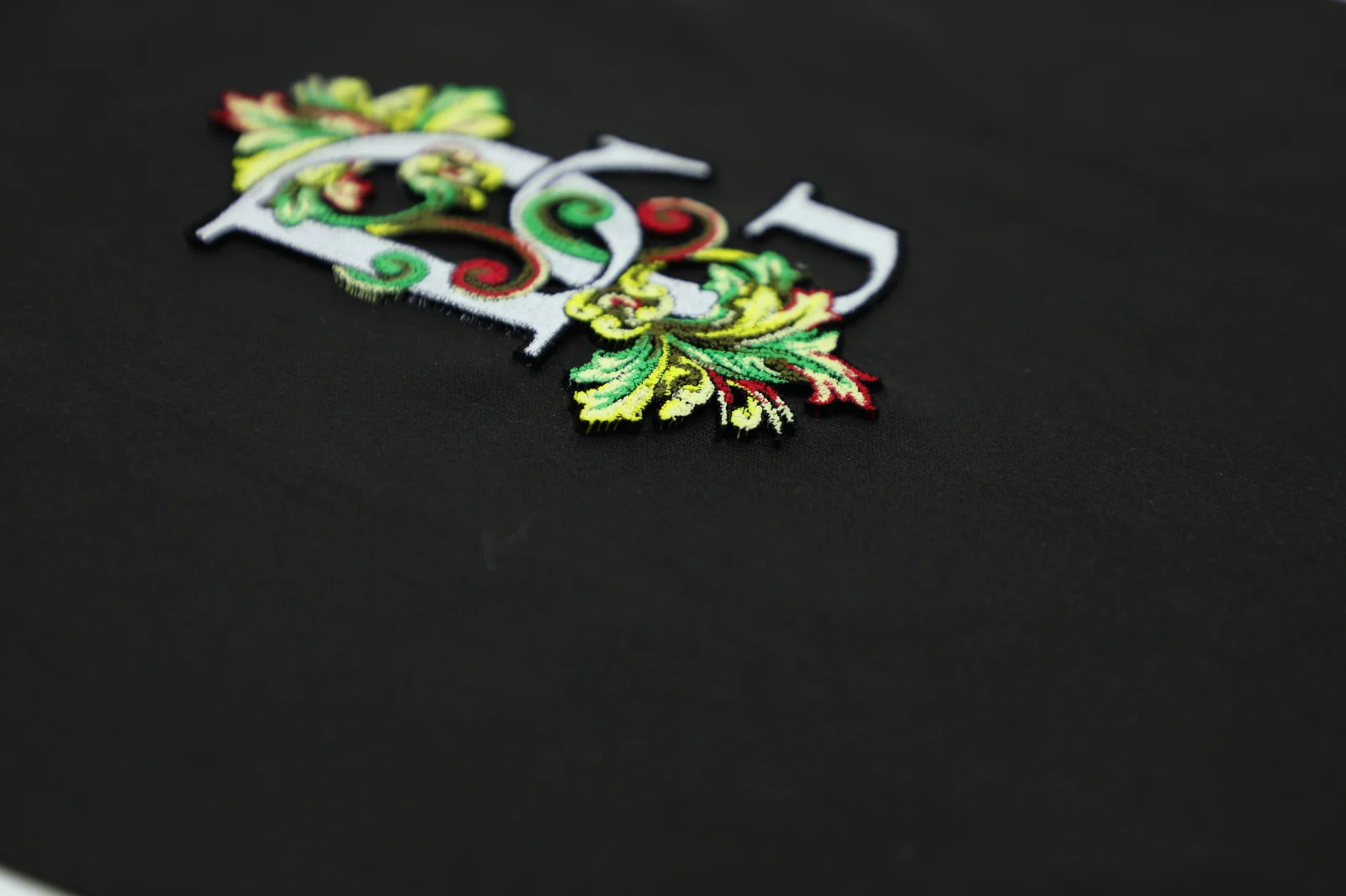 牙刷繡定製｜Logo 立體植絨繡章仔 圖4