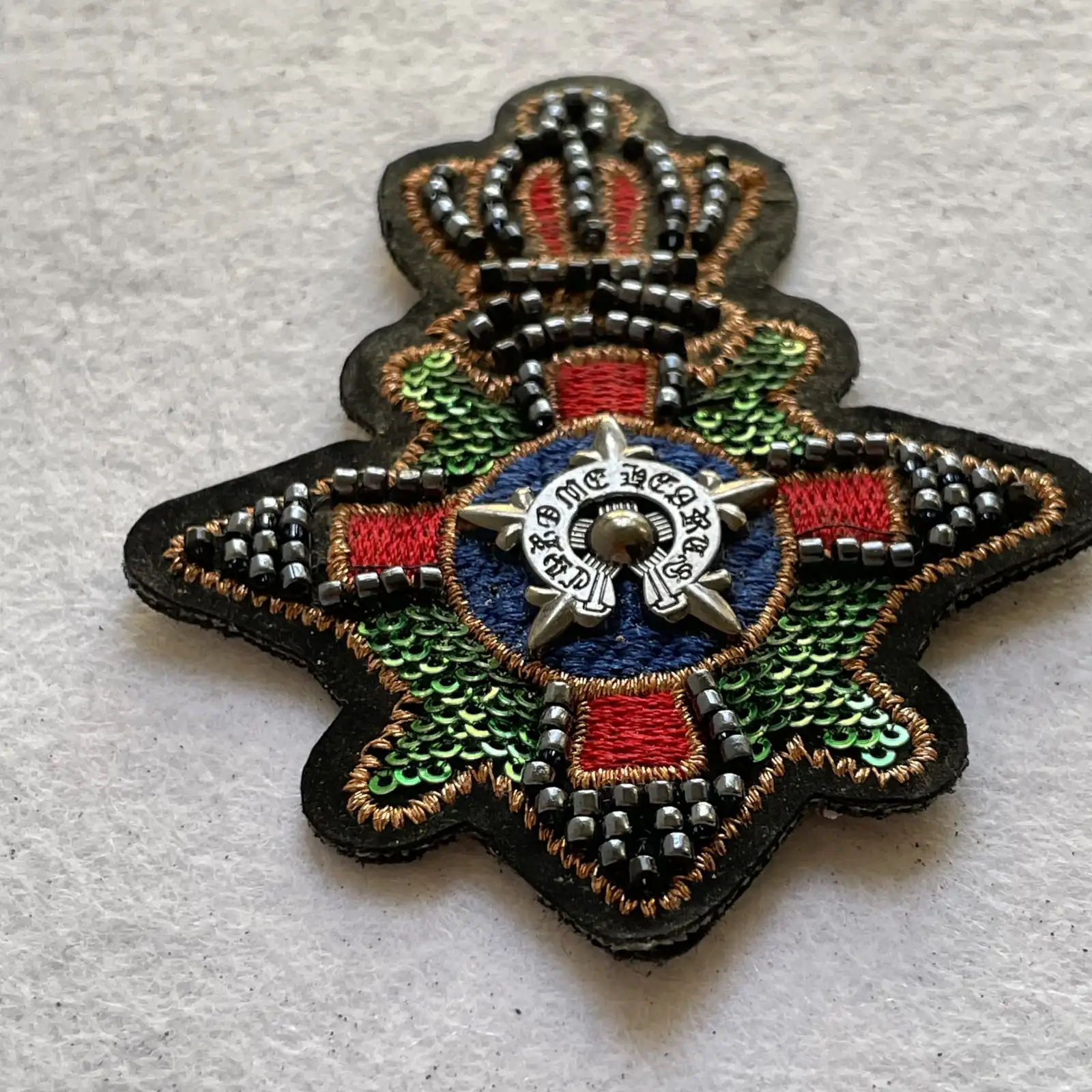 英伦皇冠军装风勋章钉珠服装配件辅料绣花章